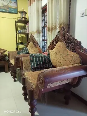 Kawichchi sofa set