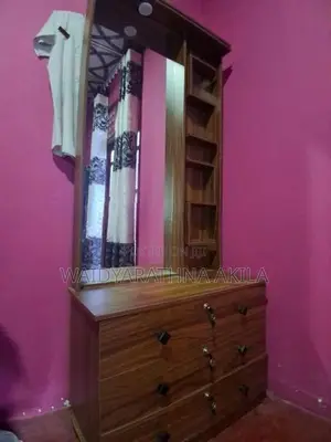 Dressing table