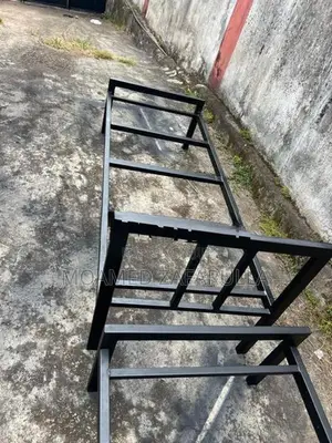 bed Stil iron