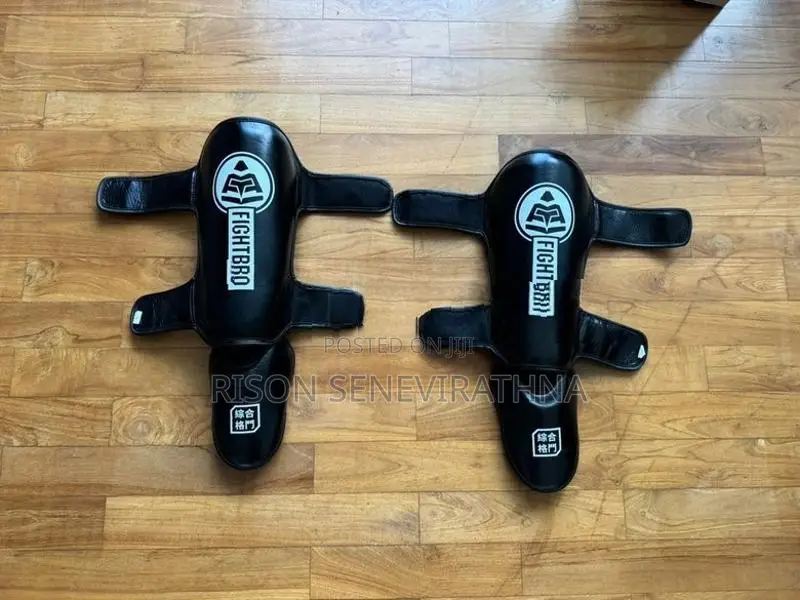 Shin pads muay thai