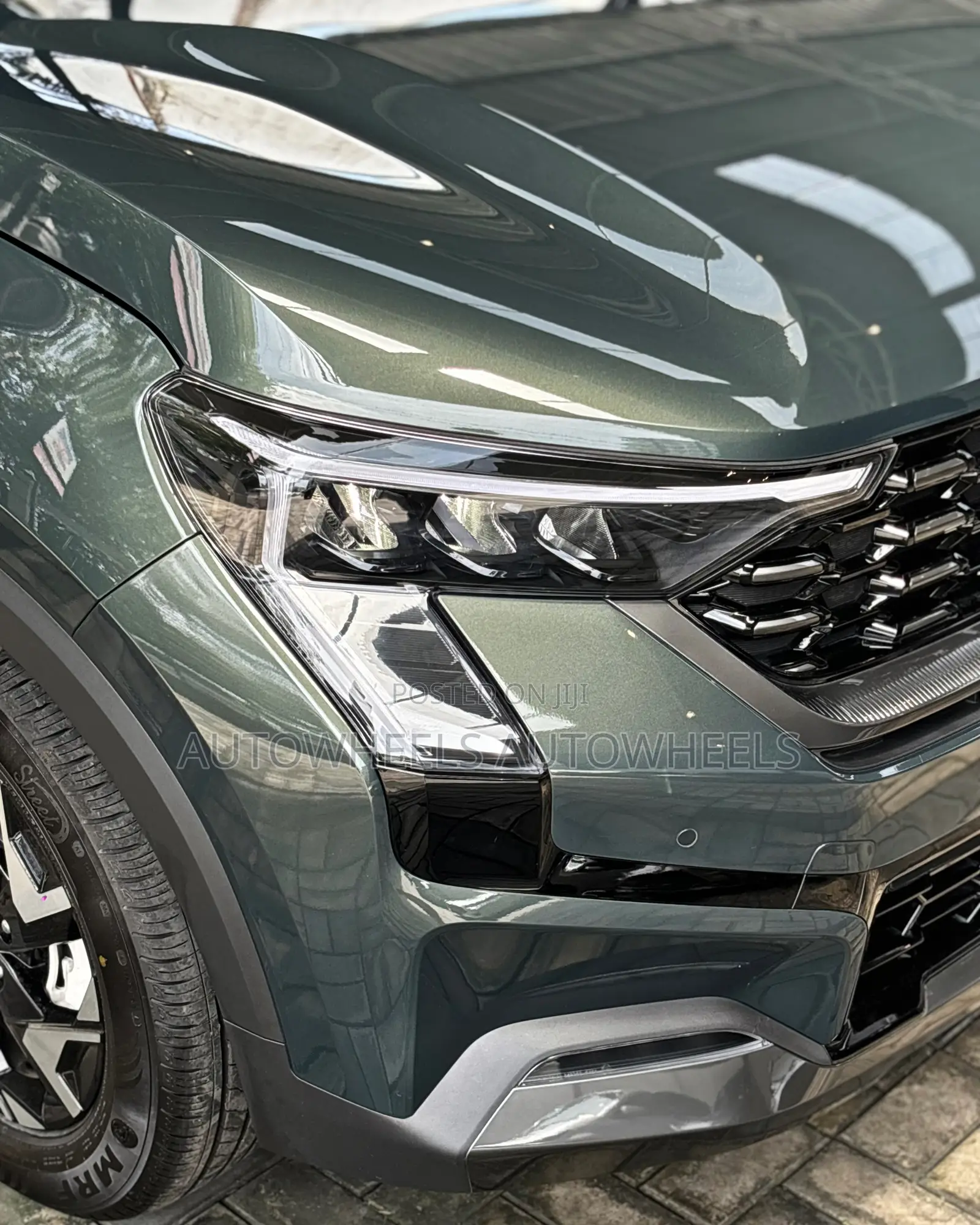 New Kia Sonet 2025 Green
