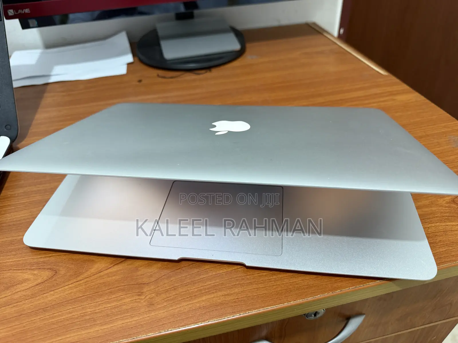 Laptop Apple MacBook Air 4GB Intel Core i5 SSD 128GB