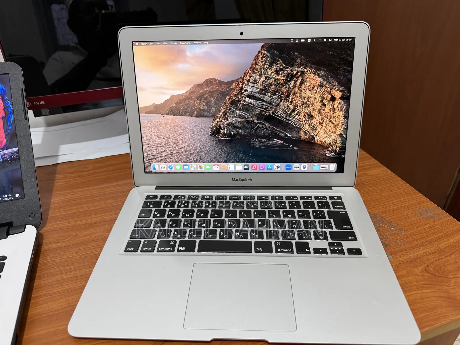 Laptop Apple MacBook Air 4GB Intel Core i5 SSD 128GB