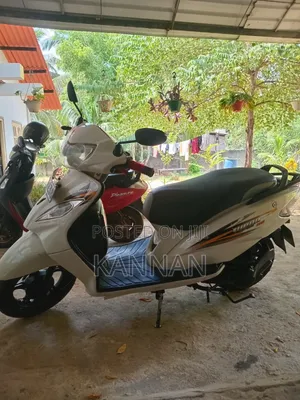 TVS Wego 2015 White