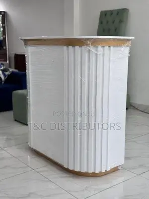 Cashier Table