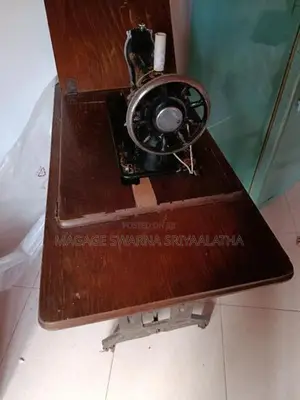 Singer Sewing Machine