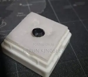 Deep Blue Sapphire (කාක නීල)