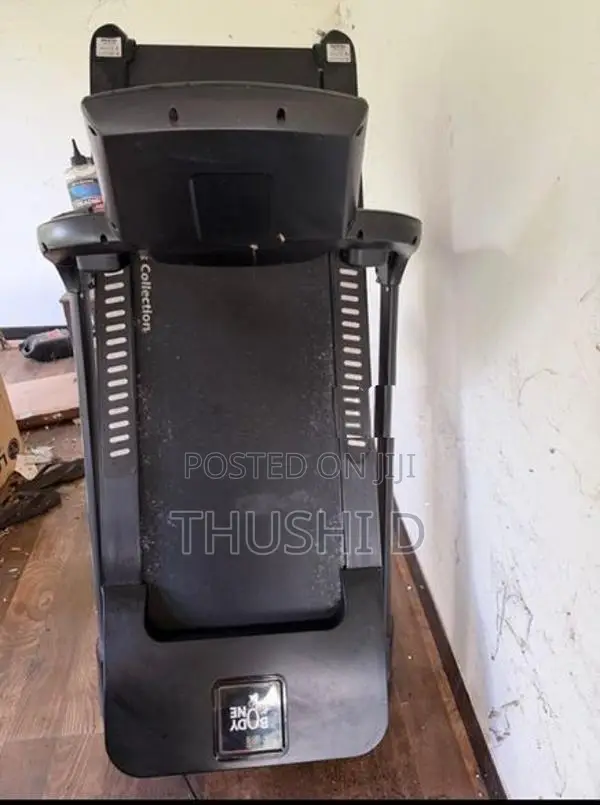 Bodyone T044 Treadmill