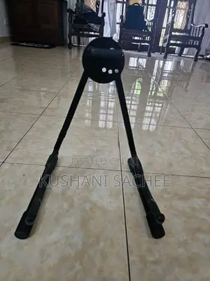 Guitar Stand