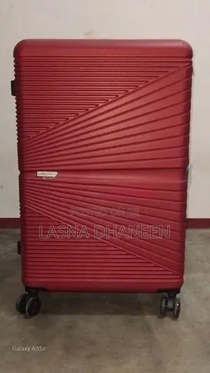 Large Red Hardshell Spinner Suitcase