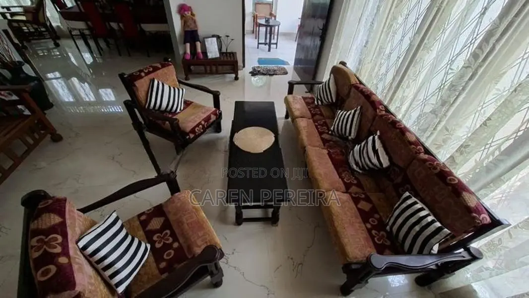 Sofa with Coffee Table Set