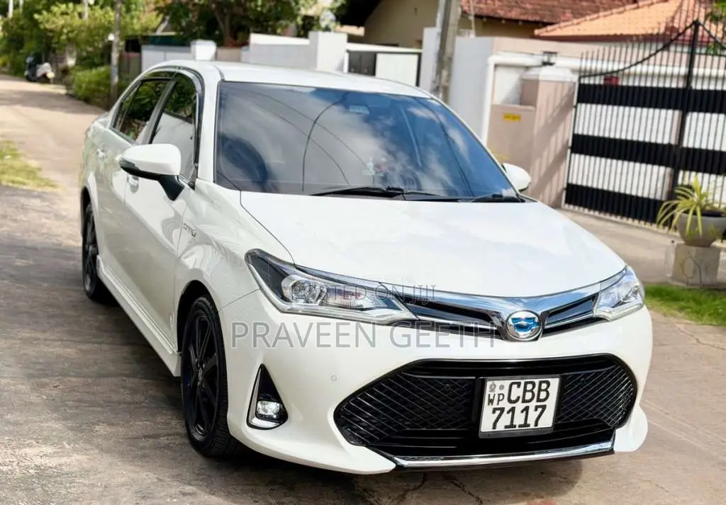 Toyota Axio WXB 2018 Car (Used)