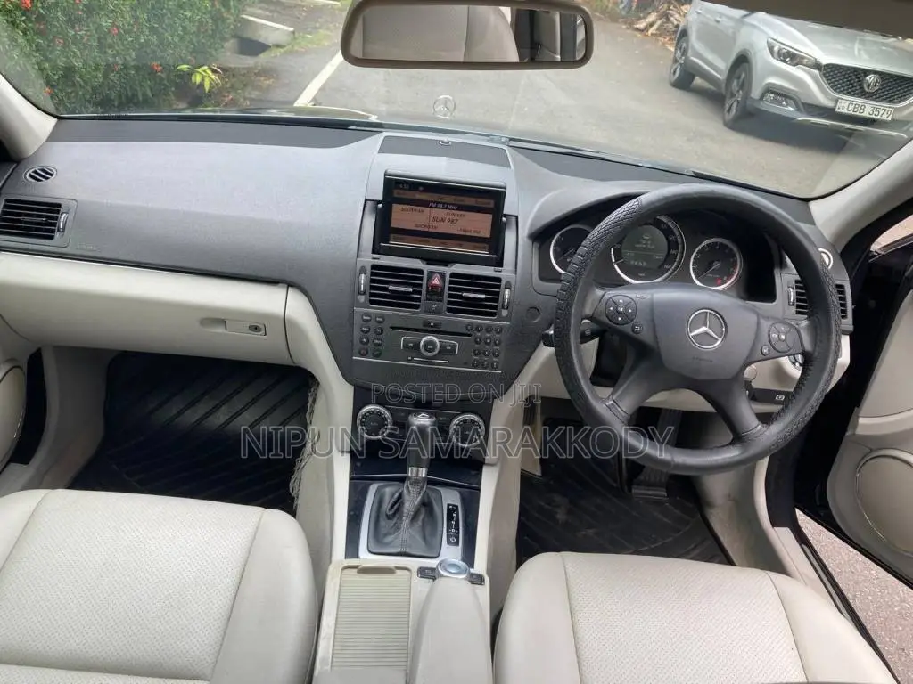 Mercedes-Benz C180 KOMPRESSOR 2009 Car (Used)