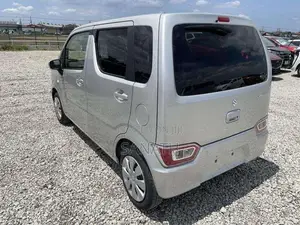 Suzuki Wagon R FXS 2024 Car Unregistered (Recondition)