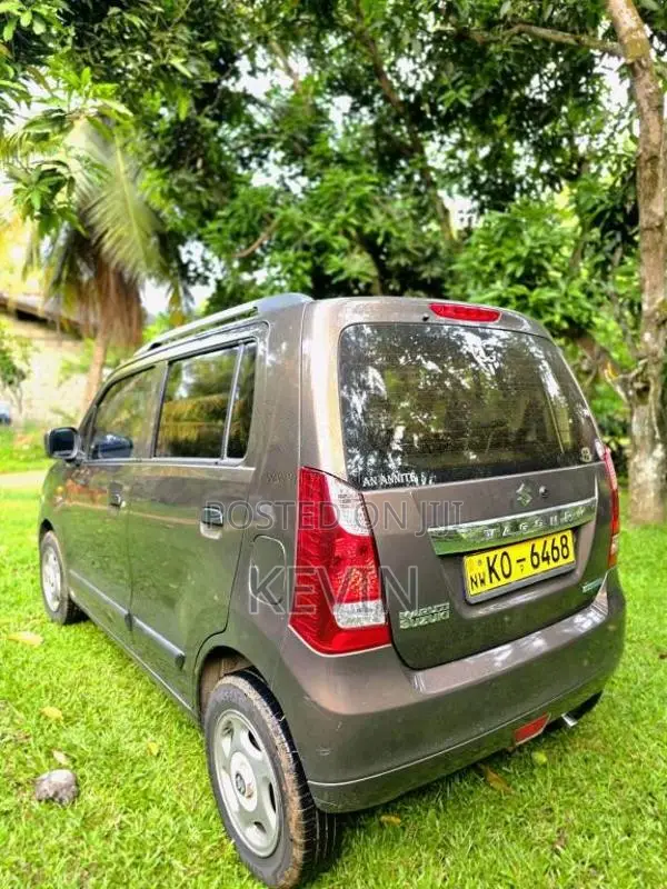 Suzuki Wagon R 2011 Car (Used)