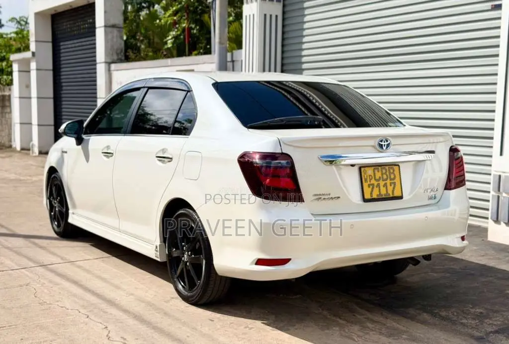Toyota Axio WXB 2018 Car (Used)