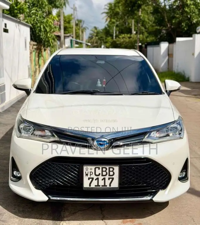 Toyota Axio WXB 2018 Car (Used)
