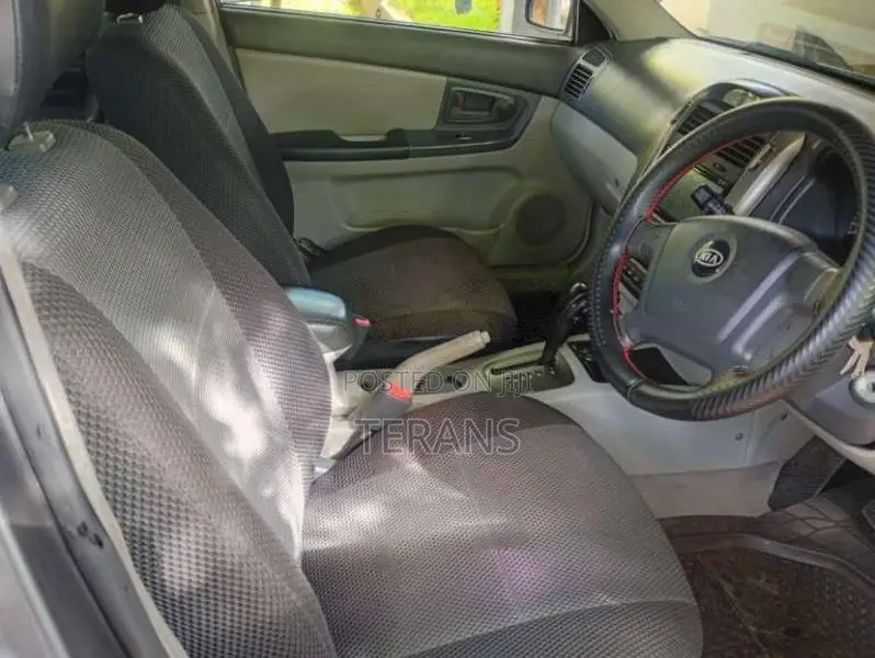 Kia Cerato 2004 Car (Used)