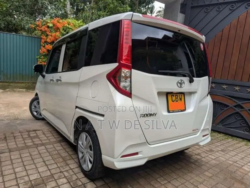 Toyota Roomy 2024 Car (Used)
