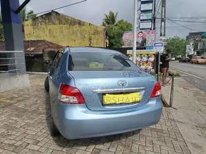Toyota Yaris 2011 Car (Used)