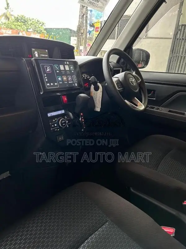 Toyota Roomy 2025 Car Brand New