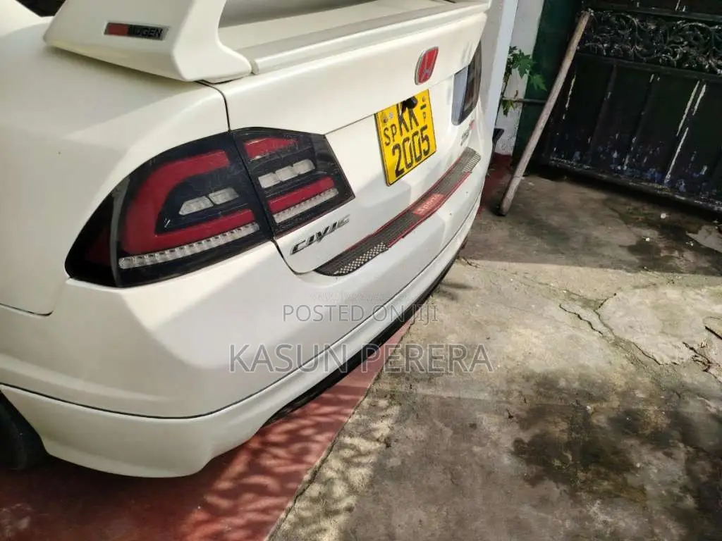 Honda Civic FD1 2005 Car (Used)