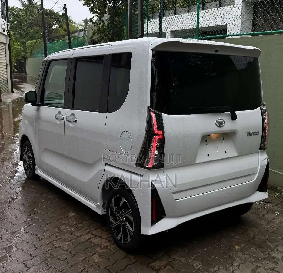 Daihatsu Tanto Spacia Model 2024 Car Unregistered (Recondition)