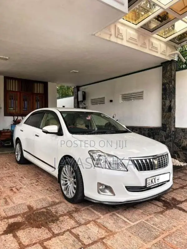 Toyota Premio G Superior 2013 Car (Used)