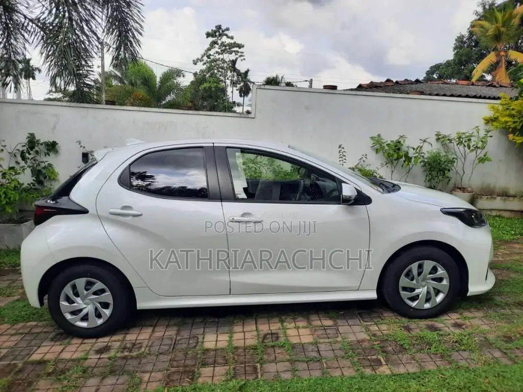 Toyota YARIS X Grade Limited Pearl 2024 Car Unregistered (Recondition)