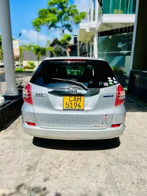 Honda Fit Shuttle Gp 2 2014 Car (Used)