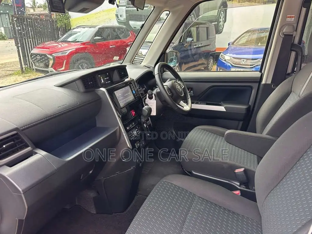 Toyota Roomy GT Custom 2023 Car Unregistered (Recondition)