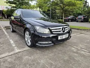Mercedes-Benz W204 C180 Avantgarde TURBO 2011 Car (Used)
