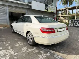 Mercedes-Benz E200 2012 Car (Used)