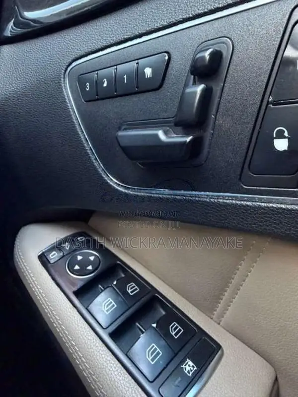 Mercedes-Benz E200 2012 Car (Used)
