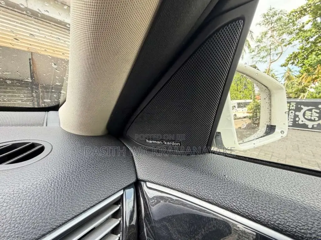 Mercedes-Benz E200 2012 Car (Used)