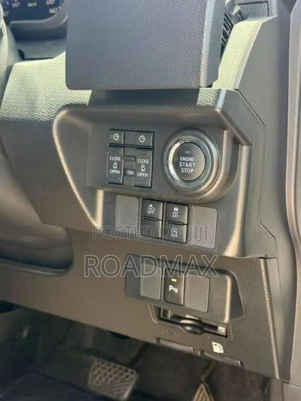 Toyota Roomy Custom GT Turbo 2023 Car Unregistered (Recondition)