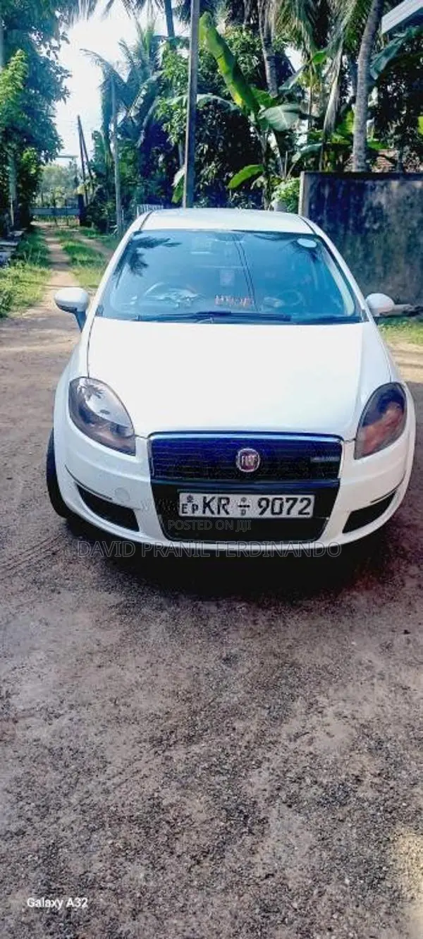Fiat Fiat 2011 Car (Used)
