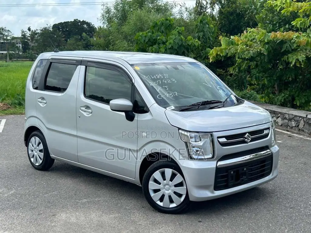 Suzuki Wagon R FXS Safety Edition 2024 Car Unregistered (Recondition)
