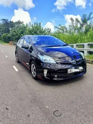 Toyota Prius 2012 Car (Used)