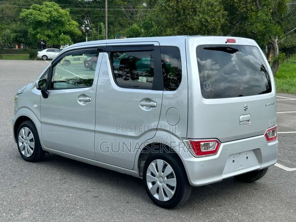 Suzuki Wagon R FXS Safety Edition 2024 Car Unregistered (Recondition)