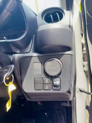Daihatsu Mira 2017 Car (Used)