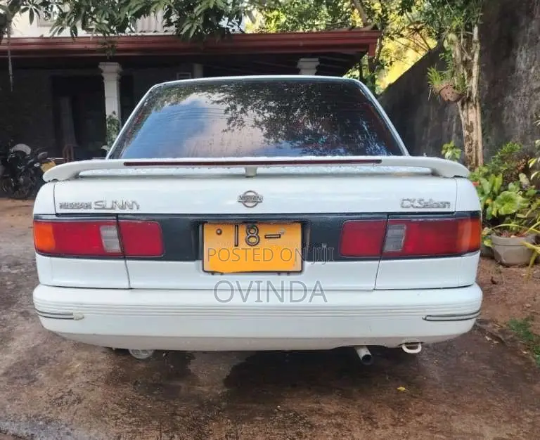 Nissan FB13 Doctor Sunny 1990 Car (Used)