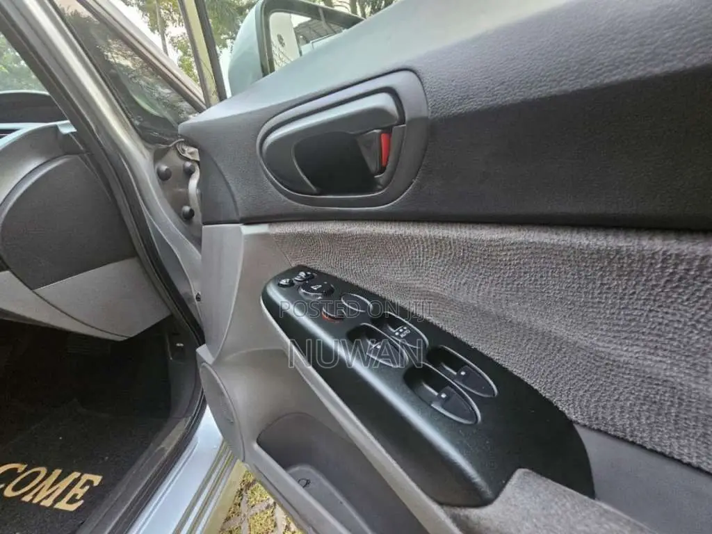 Honda CIVIC FD3 2008 Car (Used)