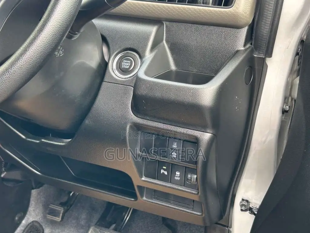 Suzuki Wagon R FXS Safety Edition 2024 Car Unregistered (Recondition)