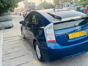 Toyota Prius 2011 Car (Used)