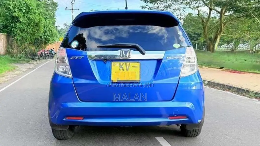 Honda Fit 2010 Car (Used)