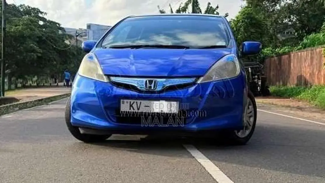 Honda Fit 2010 Car (Used)