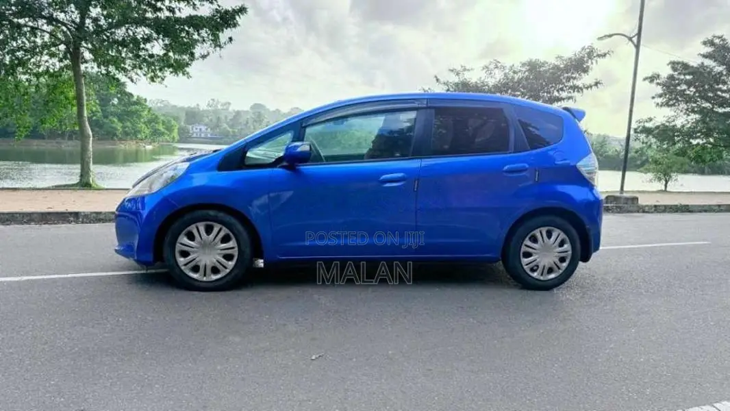 Honda Fit 2010 Car (Used)