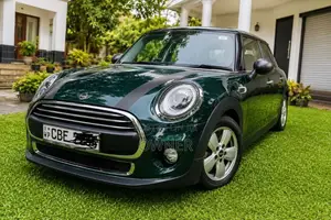 Mini Cooper 2017 Car (Used)