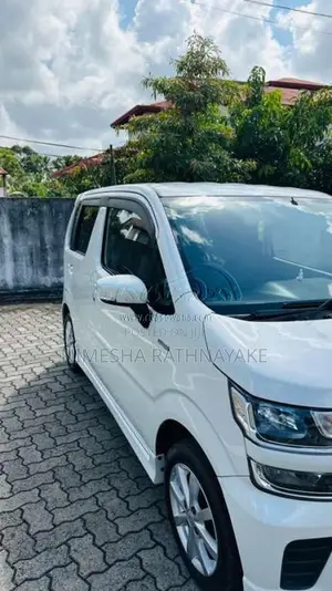 Suzuki Wagon R FZ 2018 Car (Used)